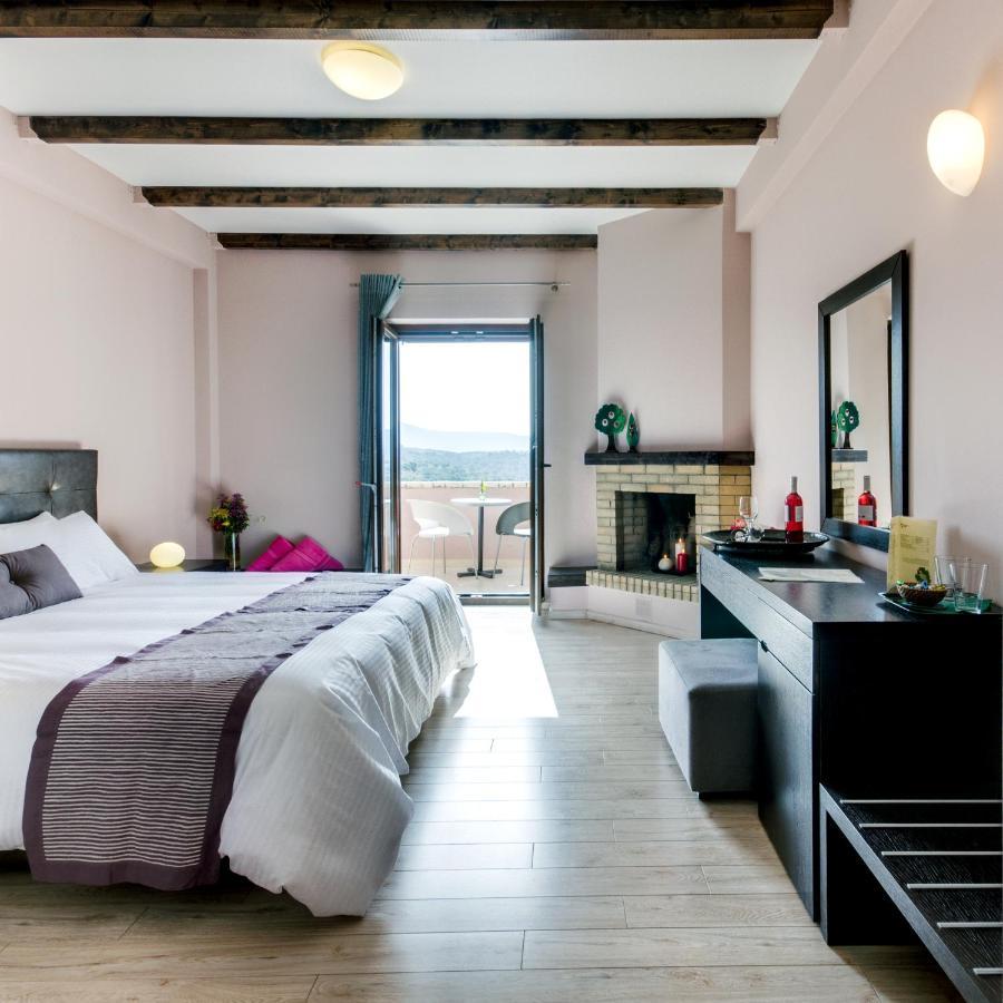 Perivoli Country Hotel & Retreat Nafplio Ngoại thất bức ảnh
